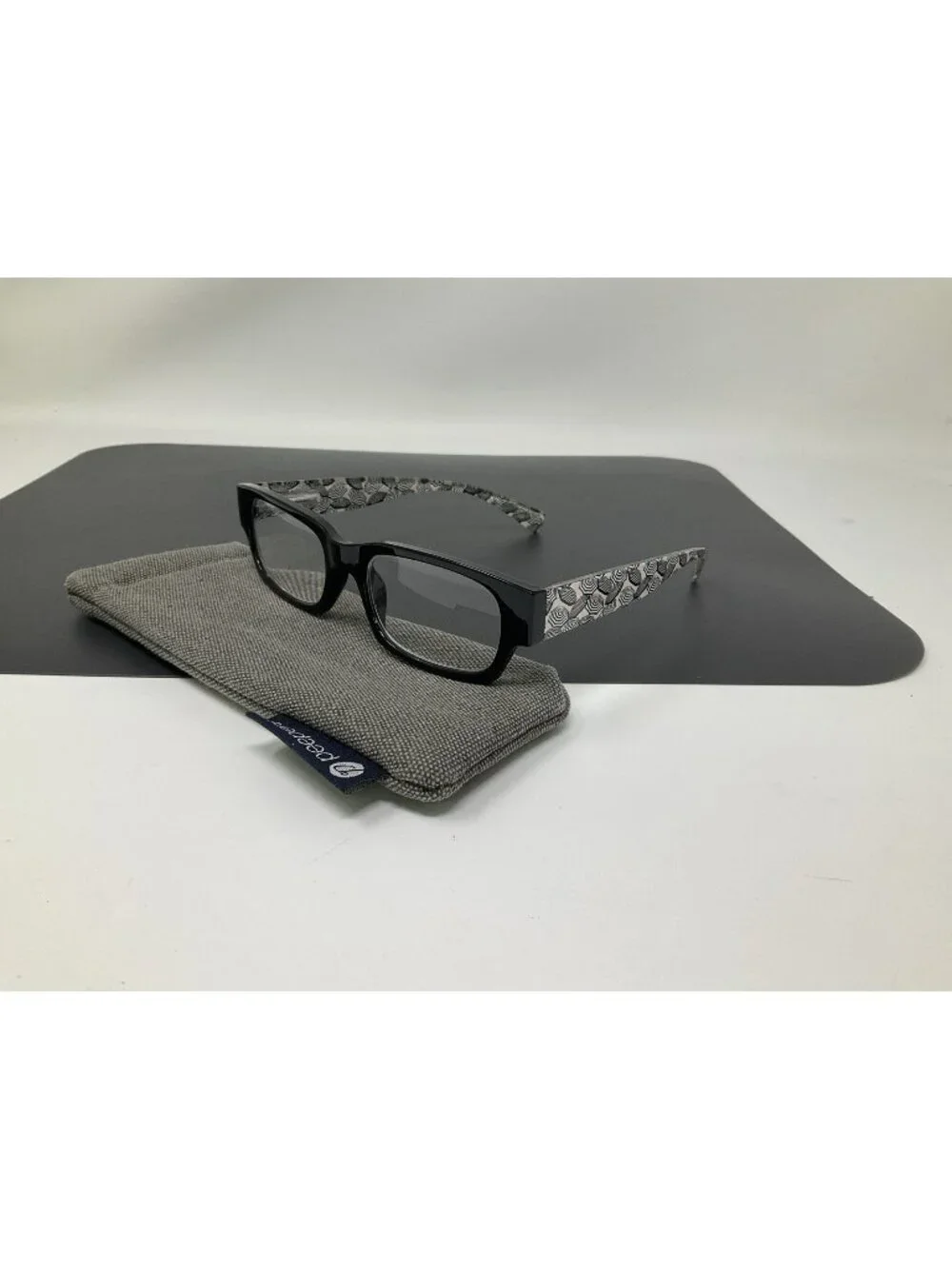 South Beach Peepers Black Reading Glasses +1.25